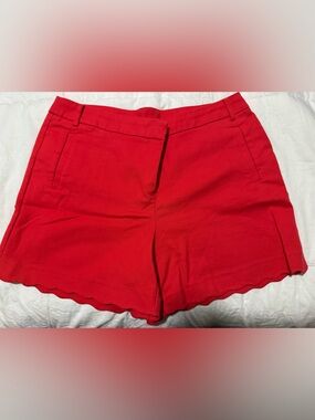 Anne Klein Bright Orange/Red Scalloped Hem Shorts